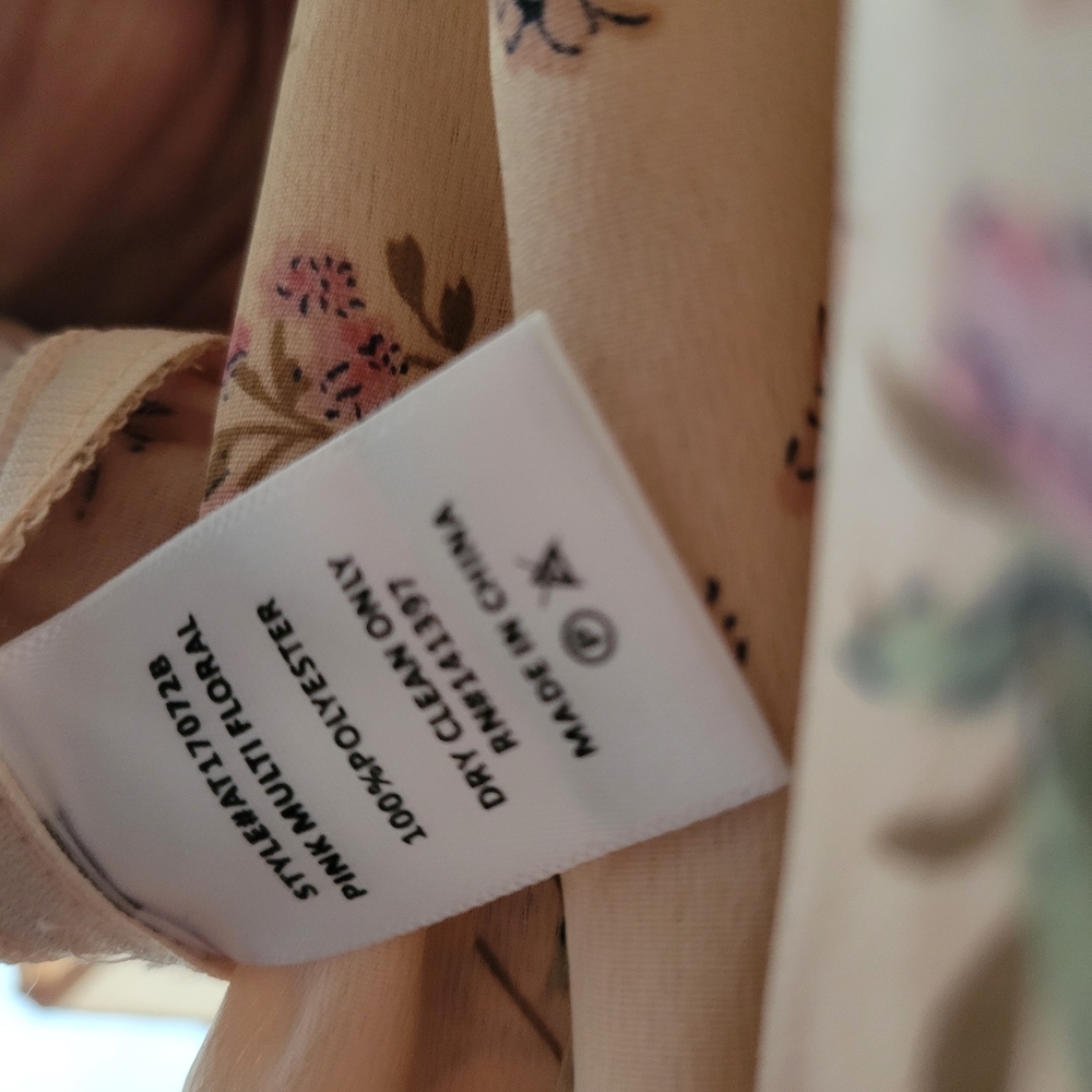 Astr Floral Corset Blouse with Ruffle in Pink Purple New With Tags Size Large - Picture 10 of 10